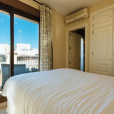 Minty - Feria Apartment